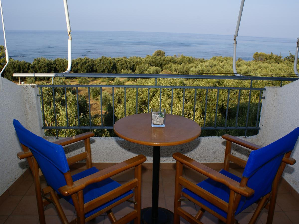 Ferouli Residence Riza  Екстер'єр фото